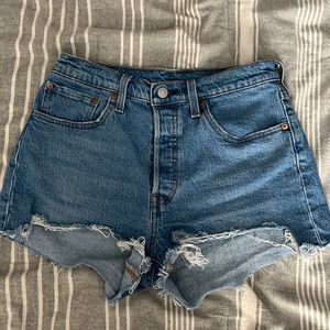 Levi’s shorts